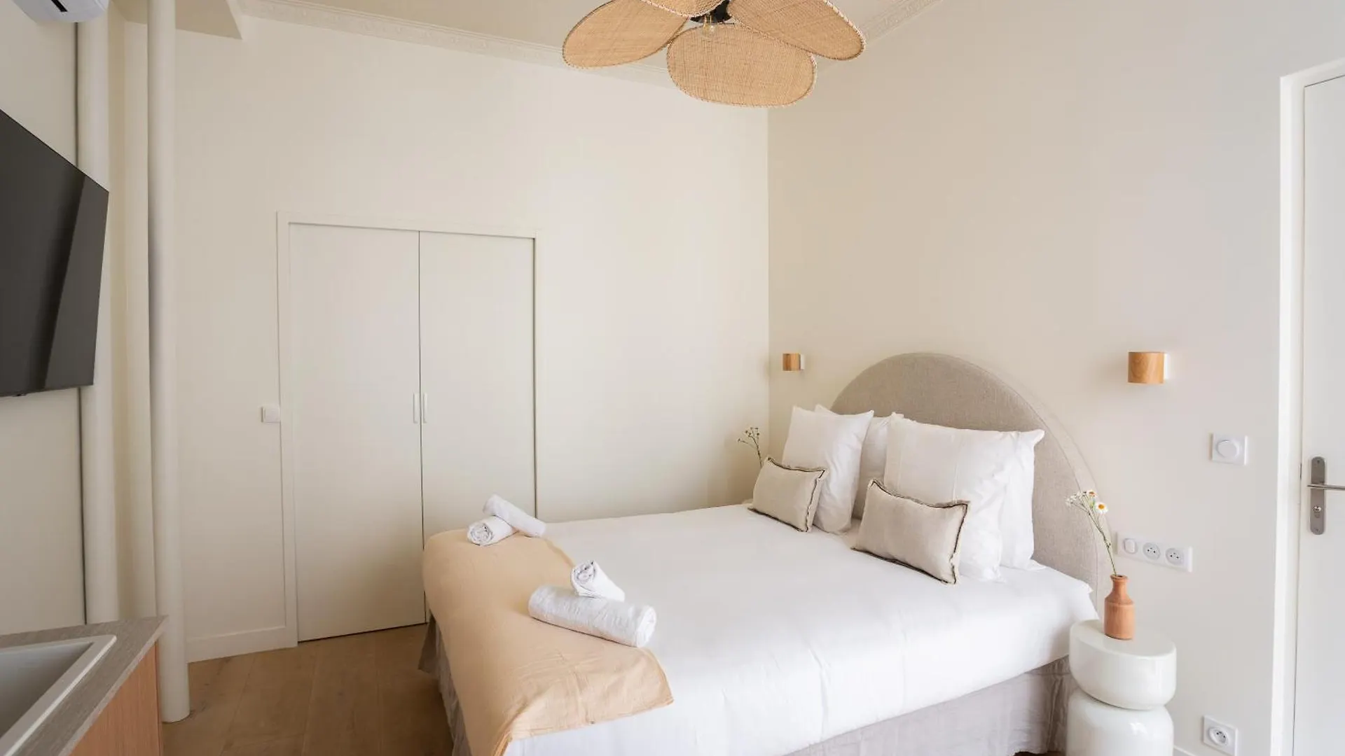 Apartment The Liberty Beige Montmartre